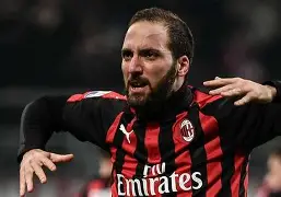 伊瓜因为什么退出尤文