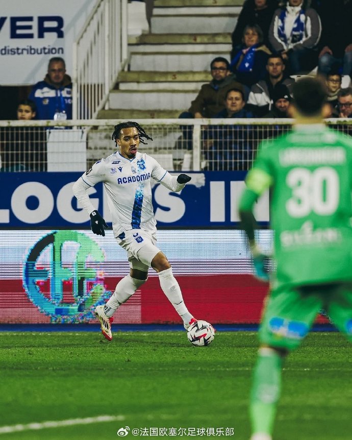圣埃蒂安队主场大胜,展现强大实力在法国联赛第几名